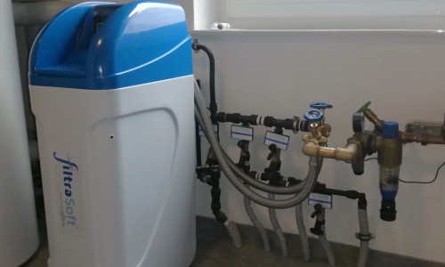 Basic 40 water softening system in the technical room