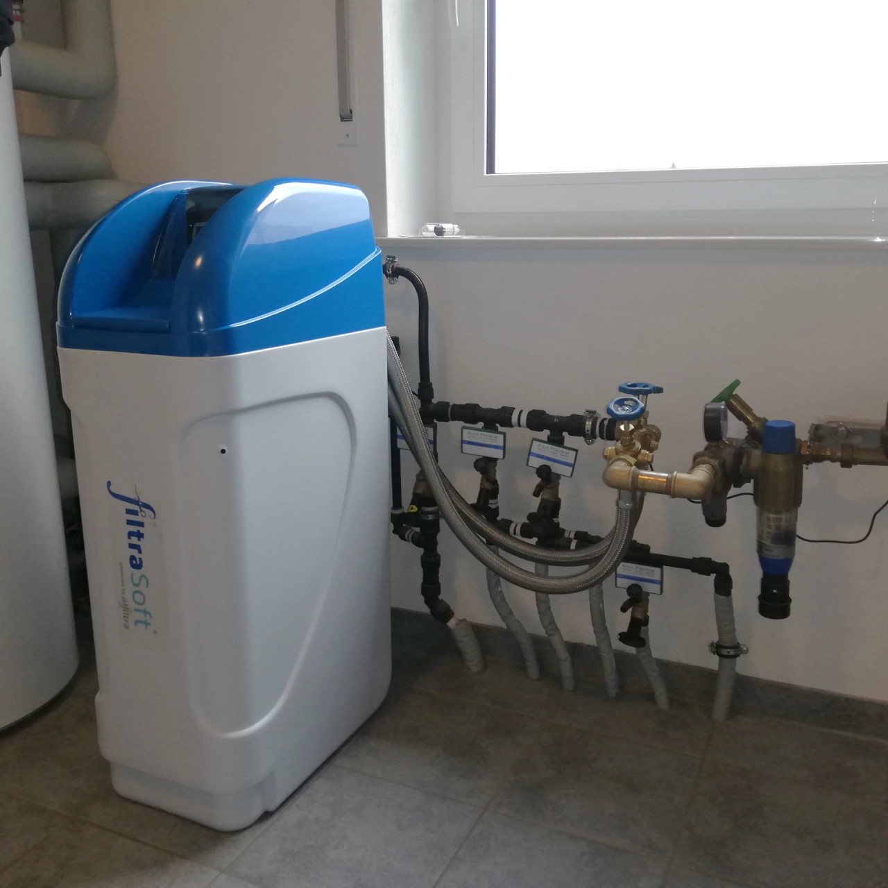 Basic 40 water softening system in the technical room