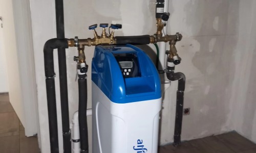 Basic 40 water softener