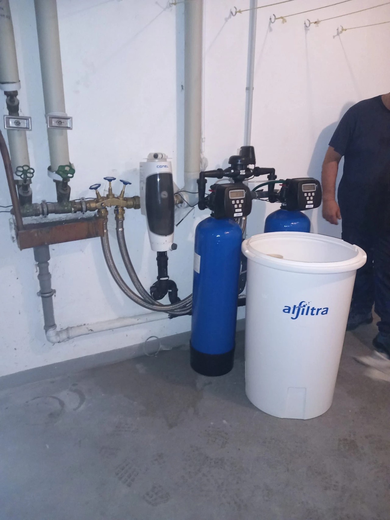 Duplex-Pro-120 water softening system in an apartment building