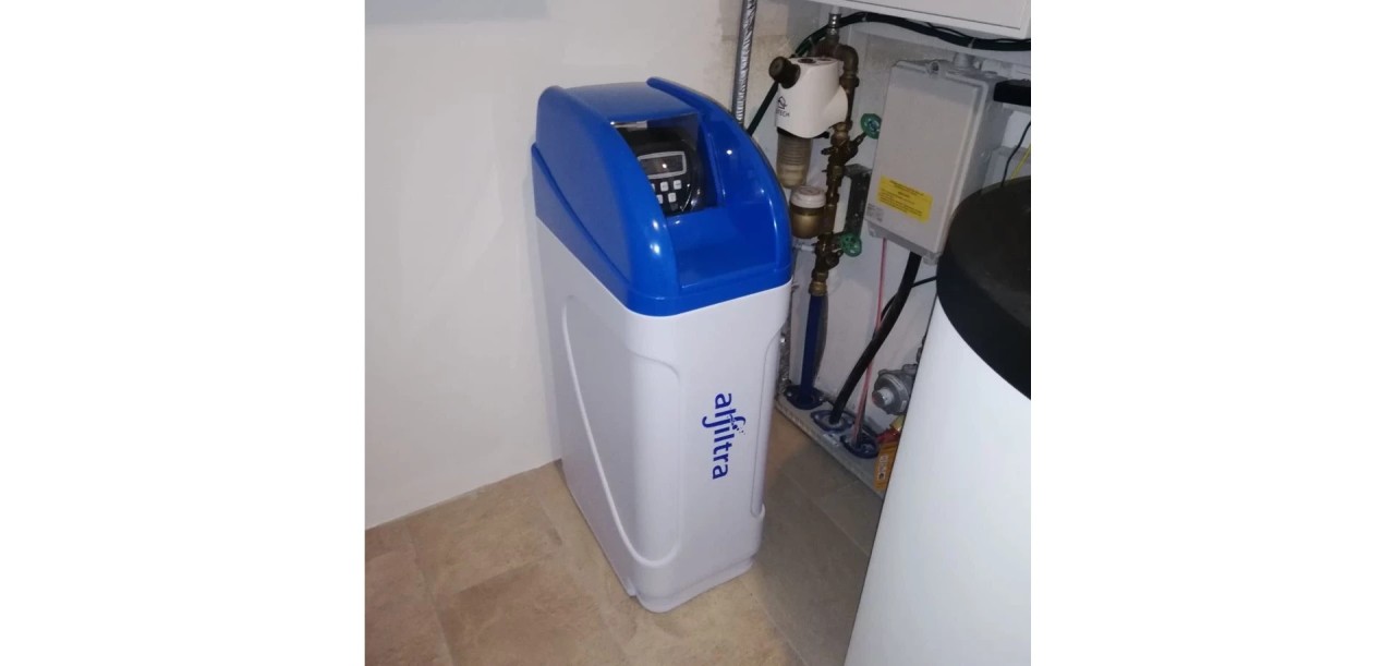 Water softening system Basic 40 in a single-family house